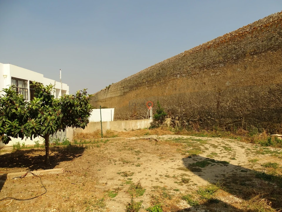 Moradia T3 para Venda em Lagos (São Sebastião e Santa Maria) Foto 23
