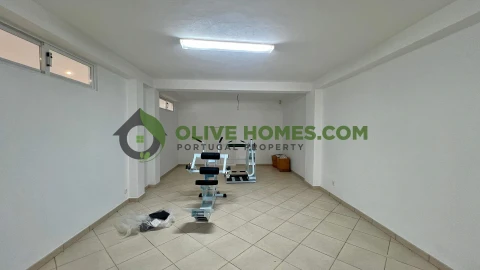 Moradia T6 para Venda em Faro (Sé e São Pedro)
