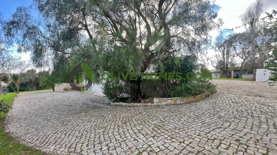 Moradia T6 para Venda em Faro (Sé e São Pedro) Foto 82
