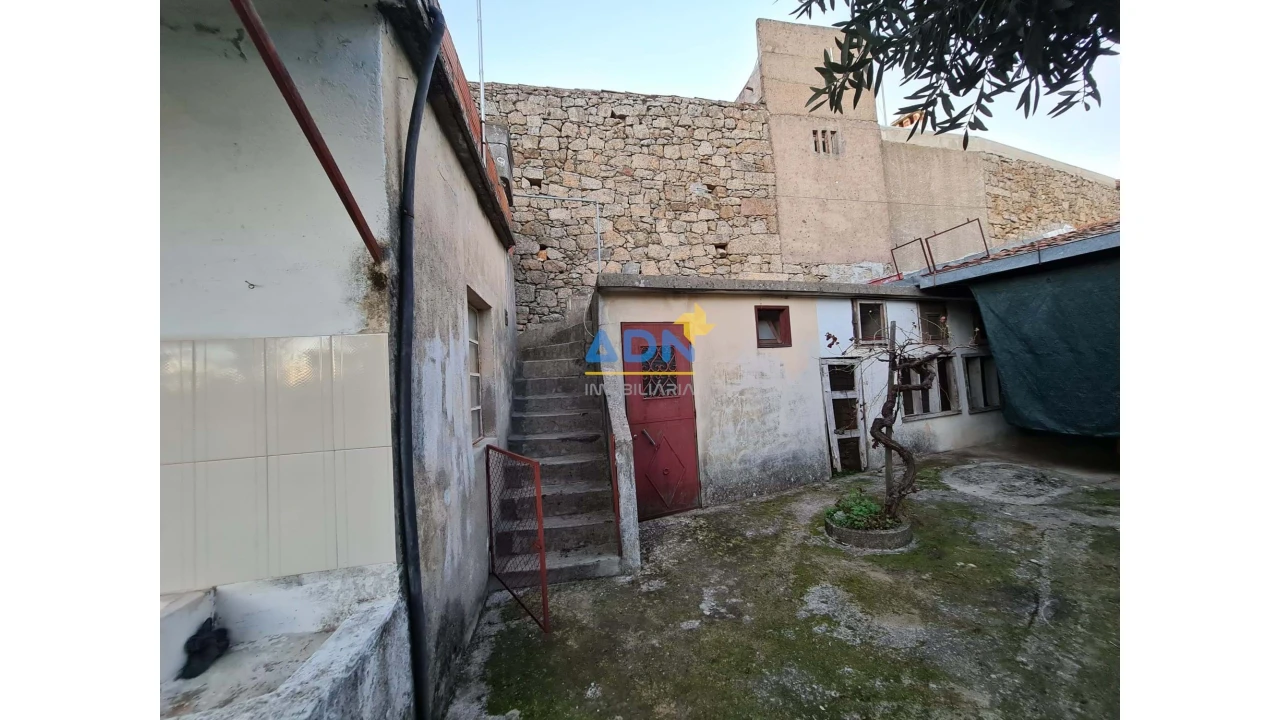 Moradia T2 para Venda em Castelo Branco Foto 49