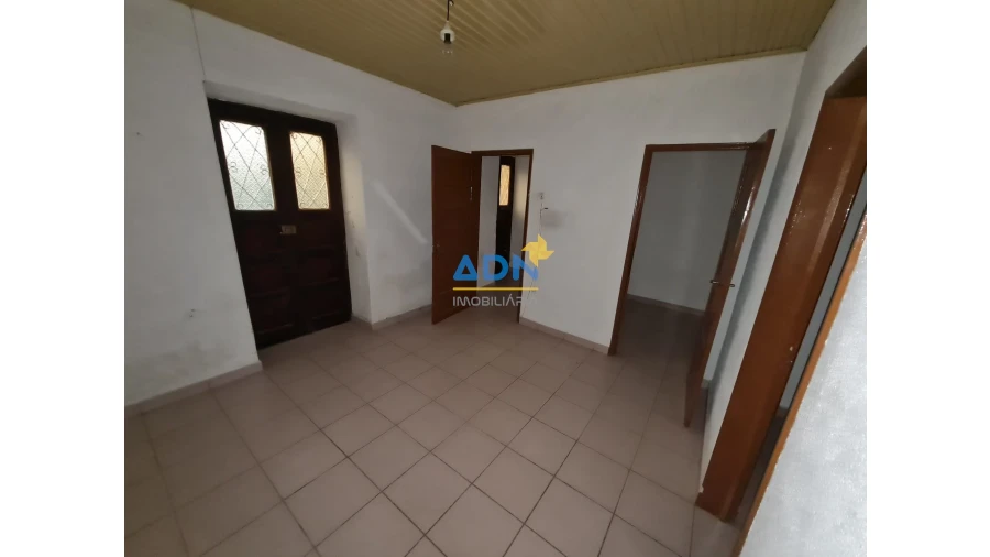 Moradia T2 para Venda em Castelo Branco Foto 41