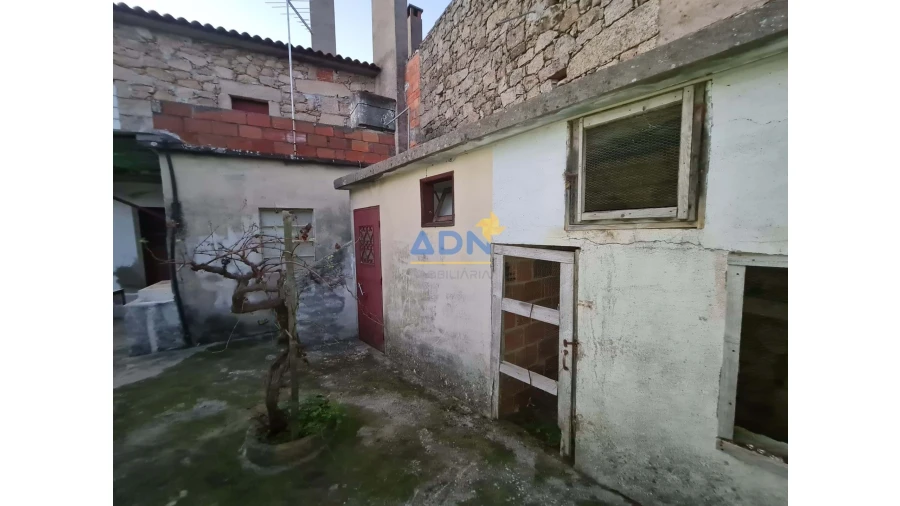 Moradia T2 para Venda em Castelo Branco Foto 4