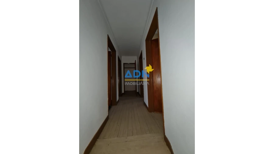 Moradia T2 para Venda em Castelo Branco Foto 36