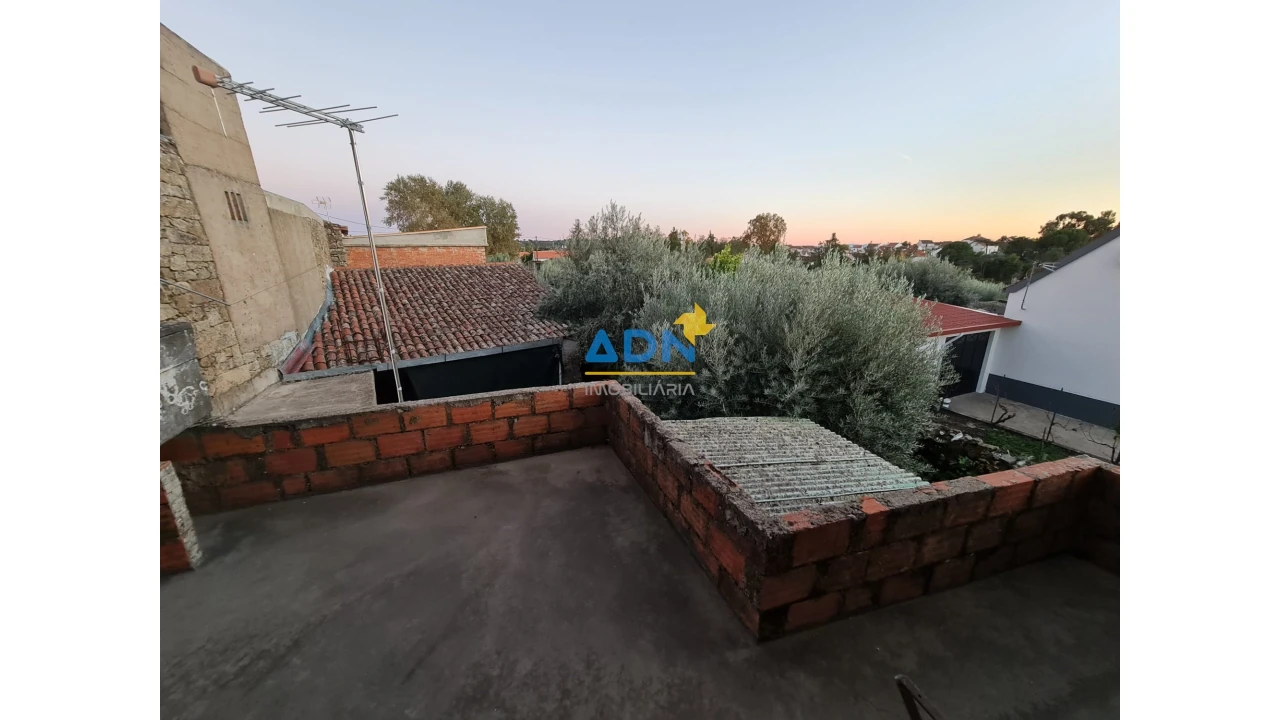 Moradia T2 para Venda em Castelo Branco Foto 25