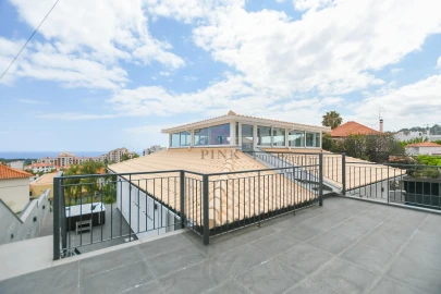 Moradia T3 para Venda em Funchal (São Pedro)