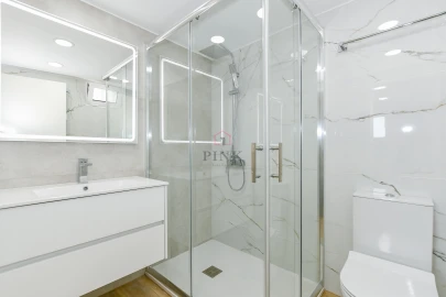 Moradia T3 para Venda em Funchal (São Pedro)