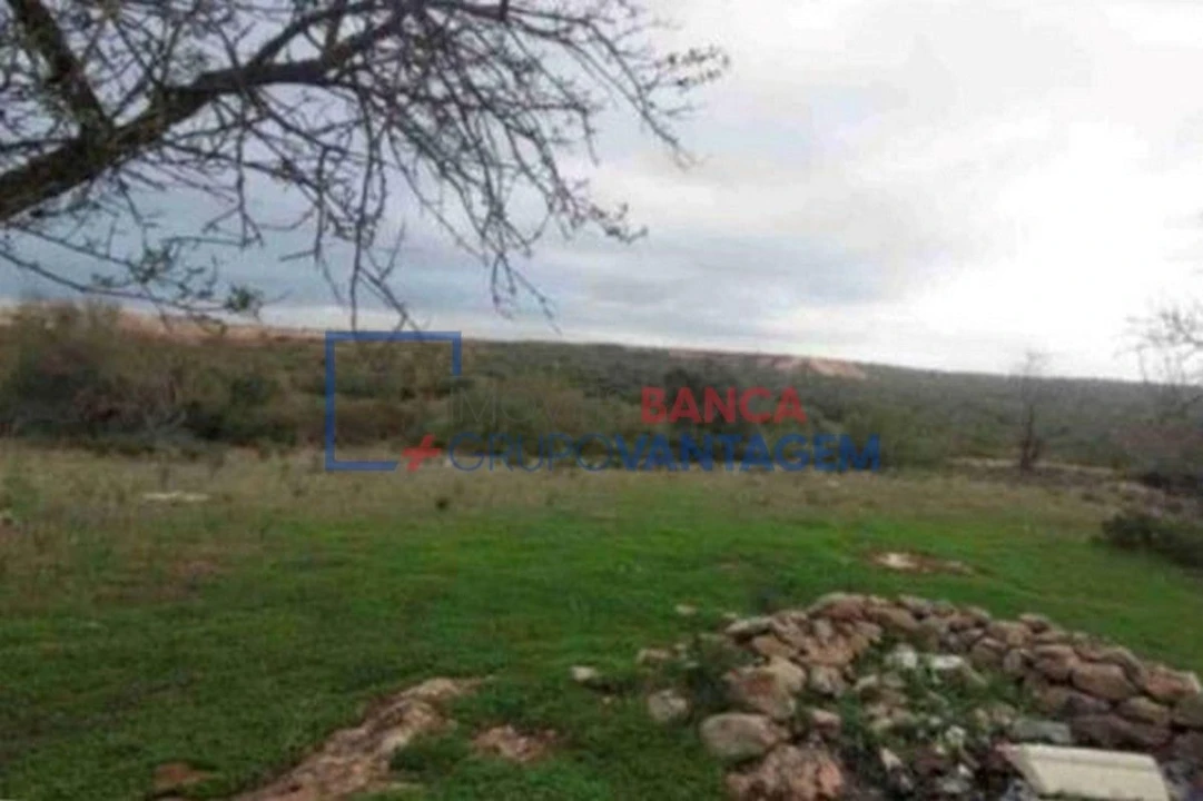 Terreno Misto para Venda em Albufeira e Olhos de Água Foto 1
