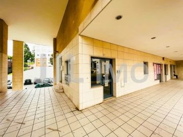 Apartamento T2 para Venda em Olivais