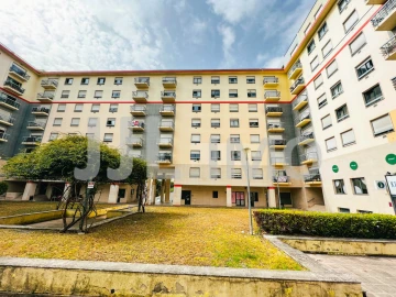 Apartamento T2 para Venda em Olivais