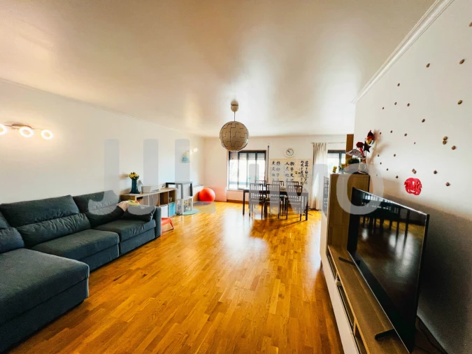 Apartamento T2 para Venda em Olivais Foto 8