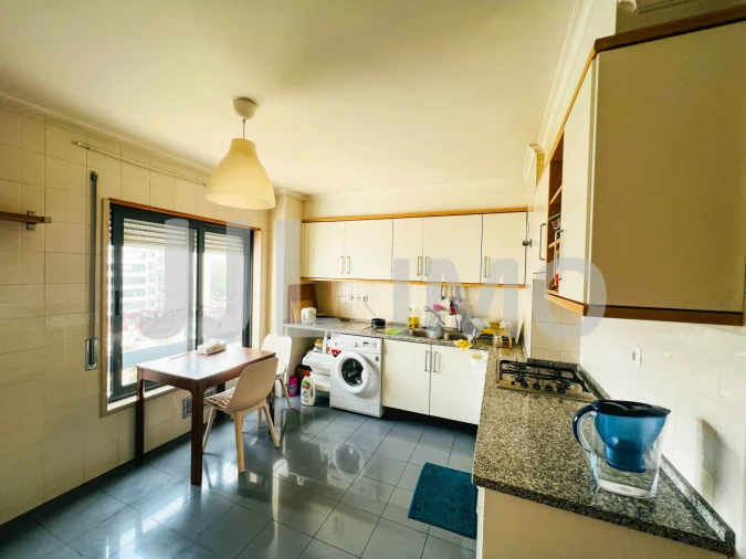 Apartamento T2 para Venda em Olivais Foto 10