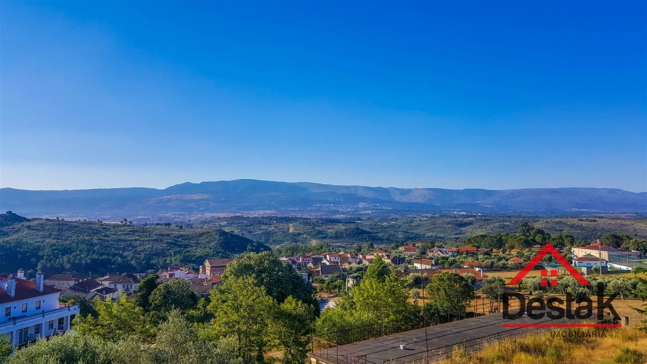Prédio para Venda em Abrunhosa-A-Velha Foto 12