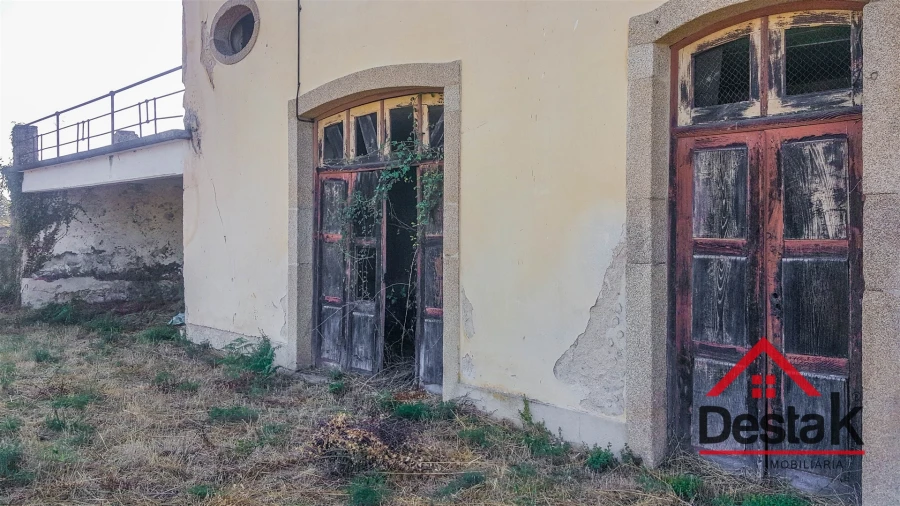 Prédio para Venda em Abrunhosa-A-Velha Foto 17