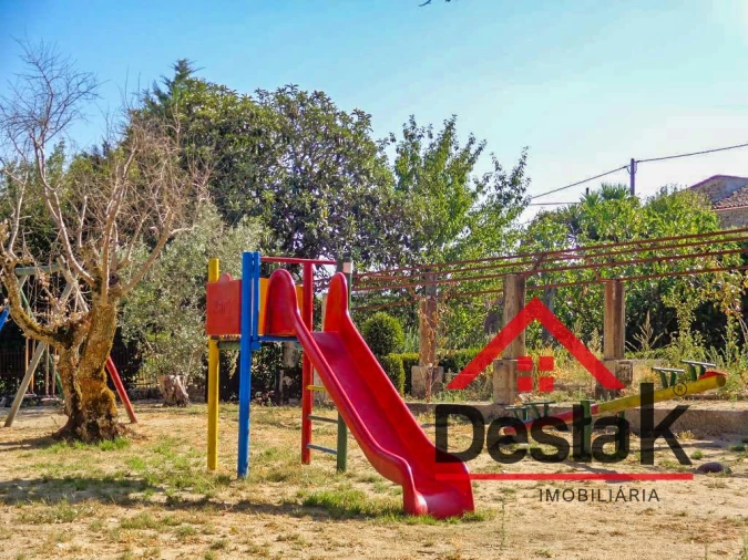 Prédio para Venda em Abrunhosa-A-Velha Foto 7