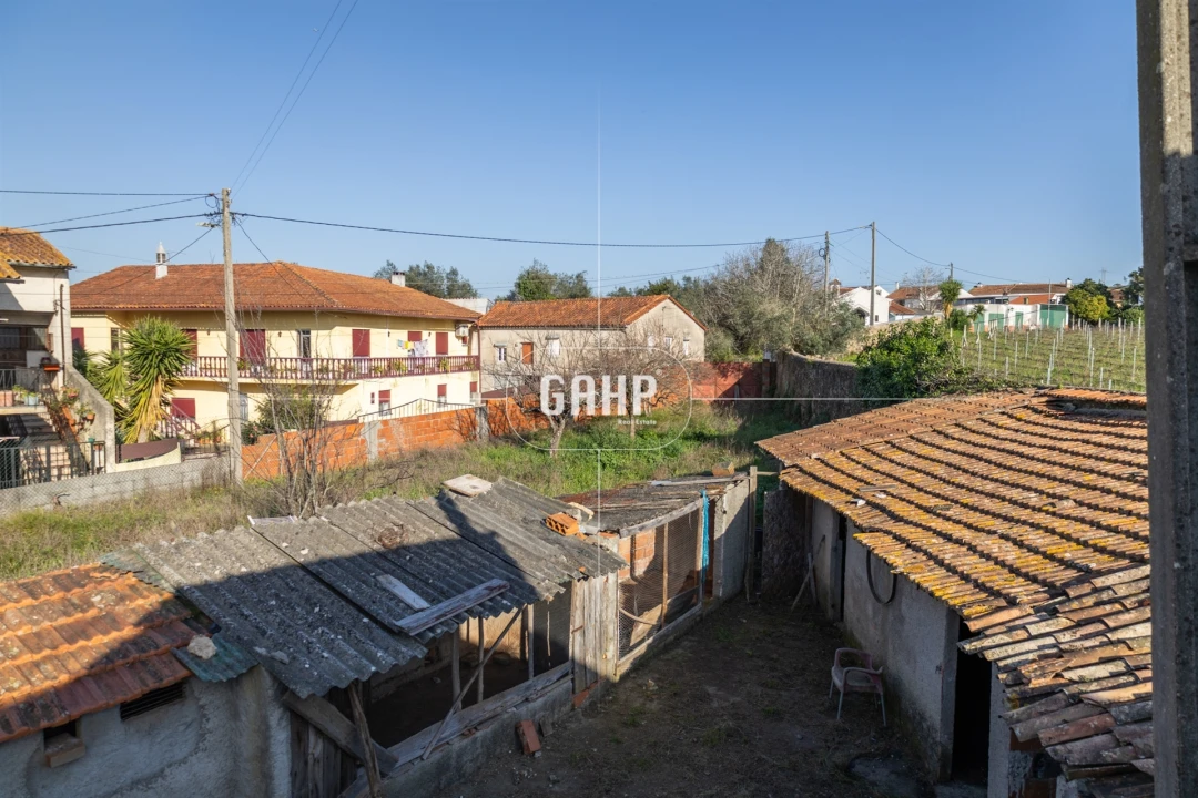 Moradia T0 para Venda em Cernache Foto 4