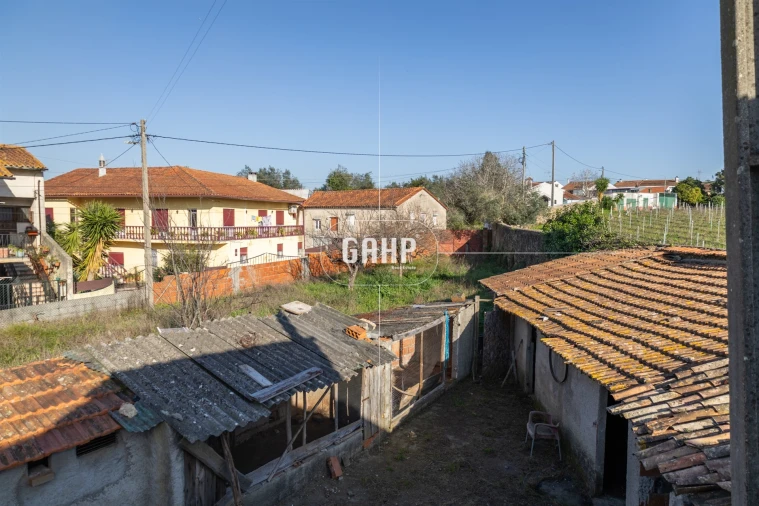 Moradia T0 para Venda em Cernache Foto 4