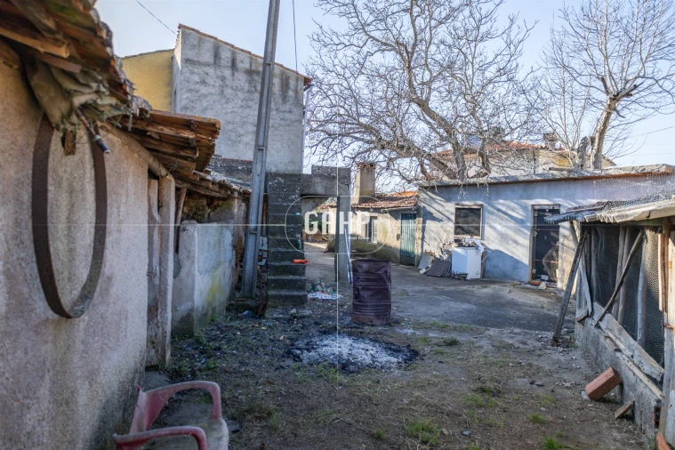 Moradia T0 para Venda em Cernache Foto 10