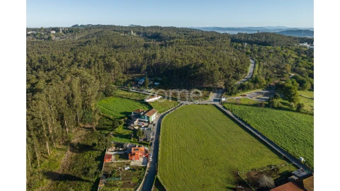 Terreno para Venda em Castêlo da Maia