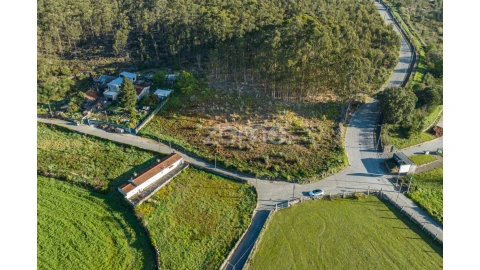 Terreno para Venda em Castêlo da Maia