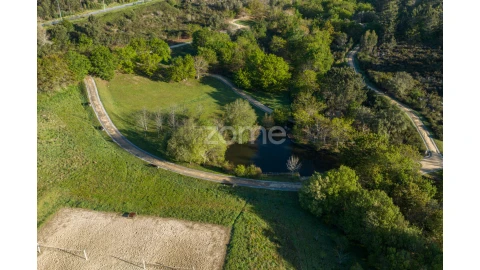 Terreno para Venda em Castêlo da Maia