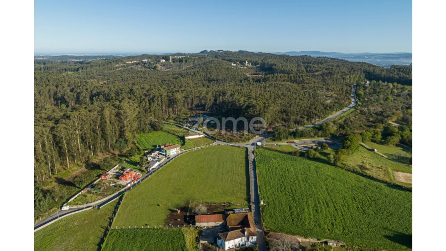 Terreno para Venda em Castêlo da Maia Foto 5