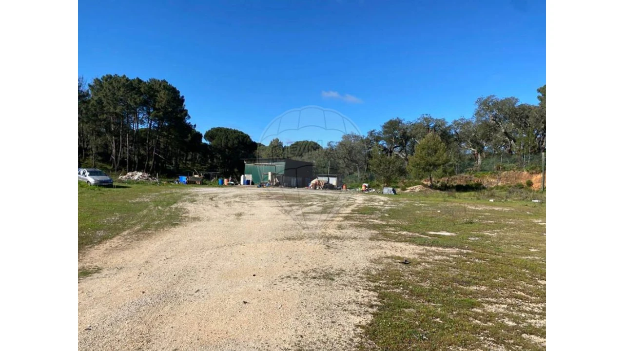 Terreno para Venda em Ota Foto 2