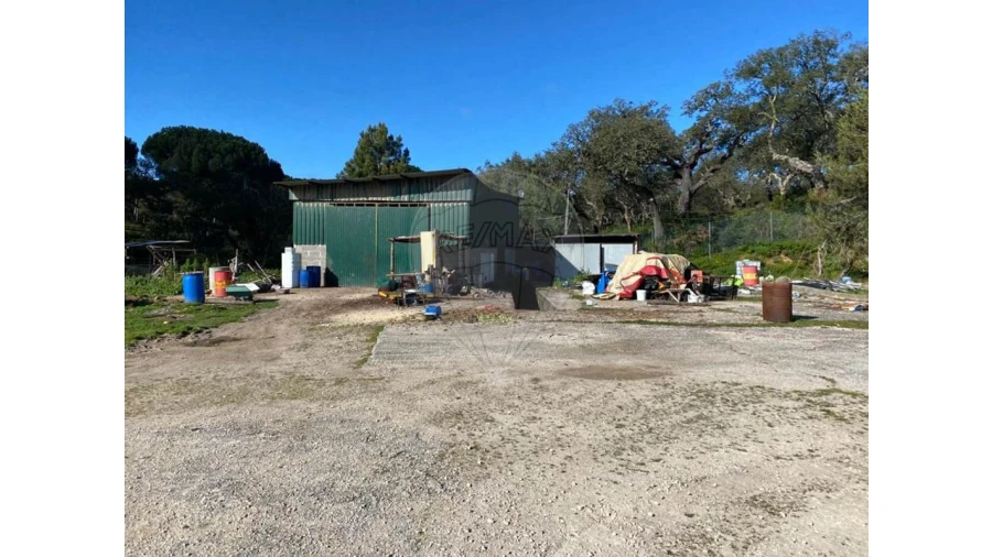 Terreno para Venda em Ota Foto 1