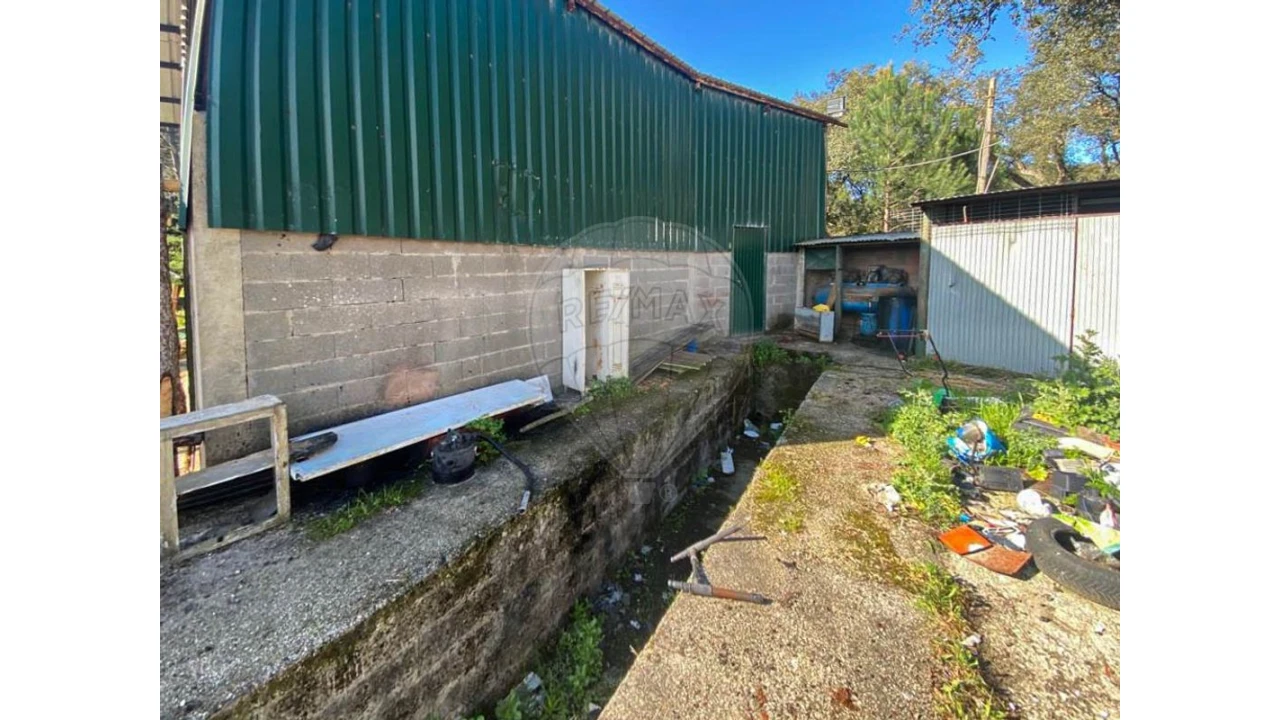 Terreno para Venda em Ota Foto 9