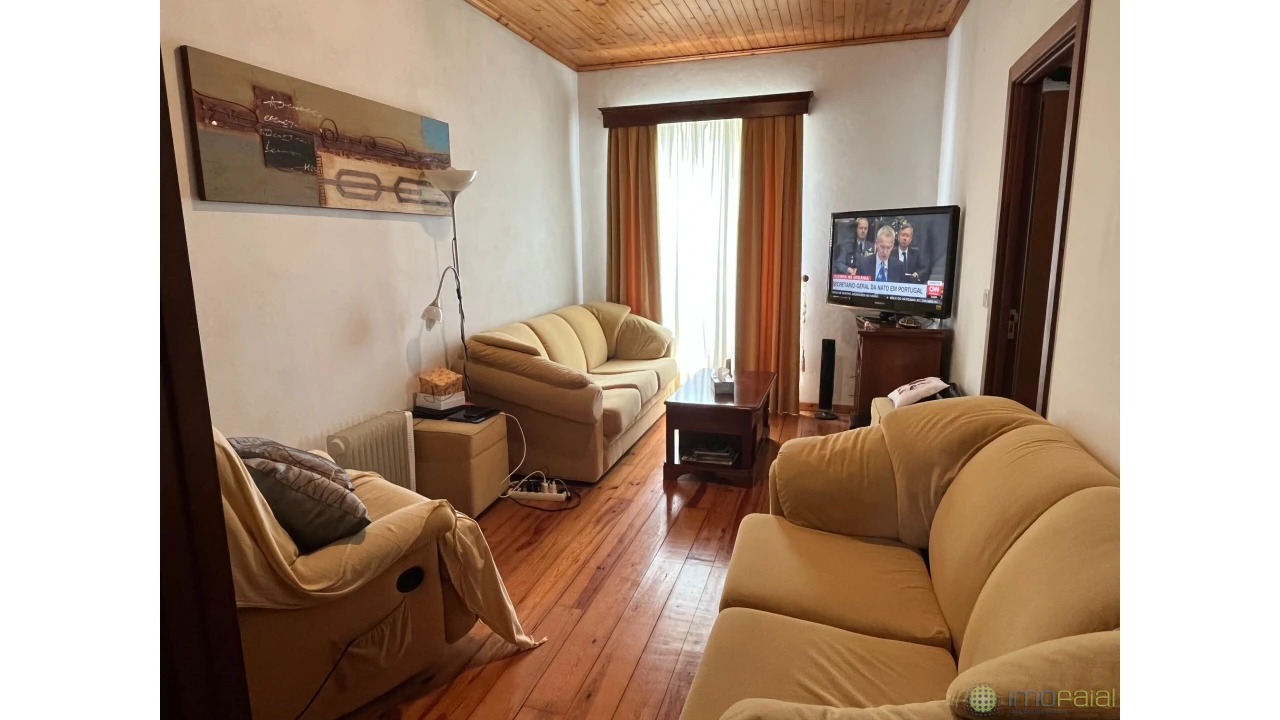 Moradia T3 para Venda em Flamengos Foto 15