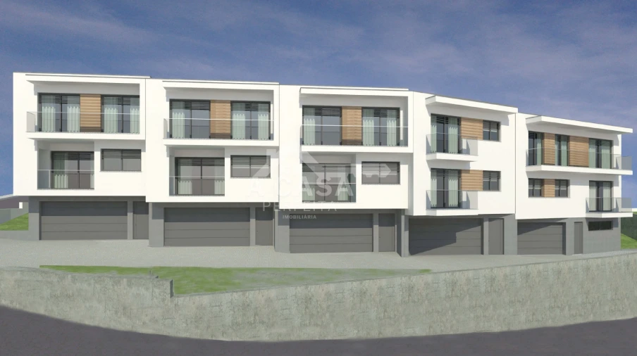 Moradia T3 para Venda em O. Azeméis, Riba-Ul, Ul, Macinhata Seixa, Madail Foto 2