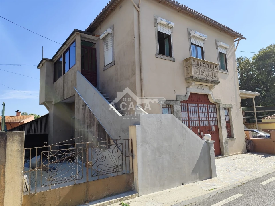 Moradia T3 para Venda em Macieira de Sarnes Foto 2