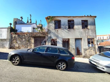 Moradia T2 para Venda em São João da Madeira
