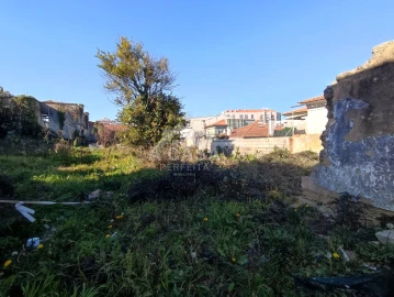 Terreno para Venda em São João da Madeira