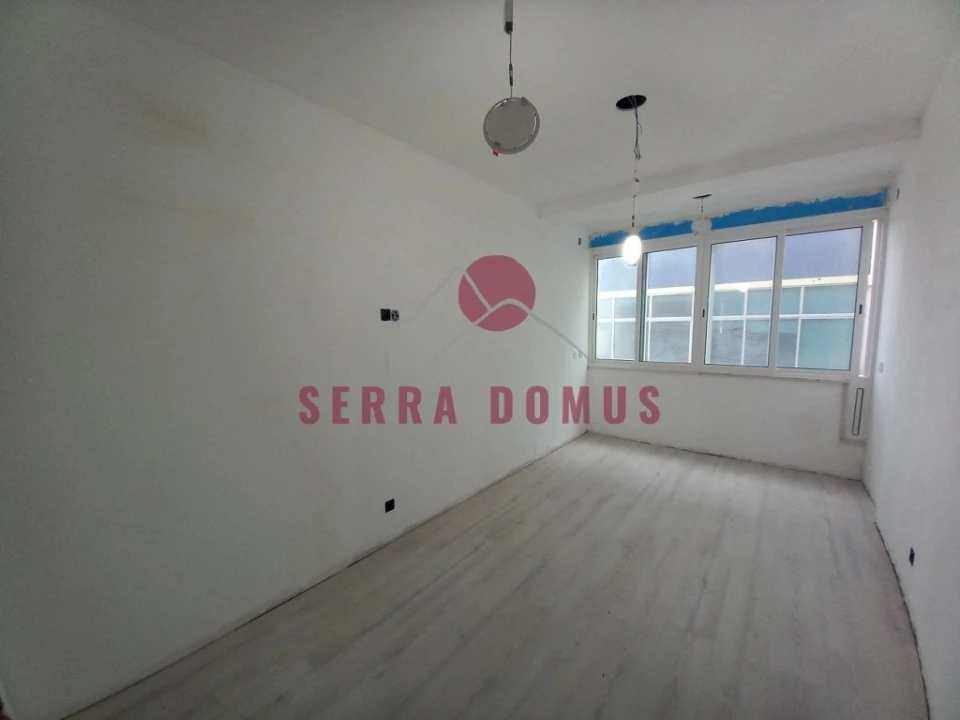 Apartamento T4 para Venda em Laranjeiro e Feijó Foto 14