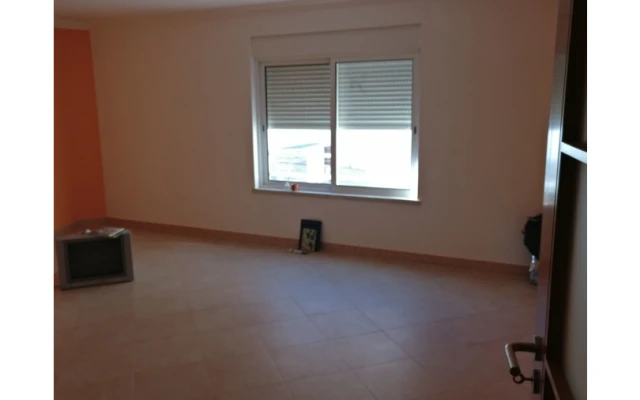 Apartamento T1 para Venda em Carregado e Cadafais Foto 4
