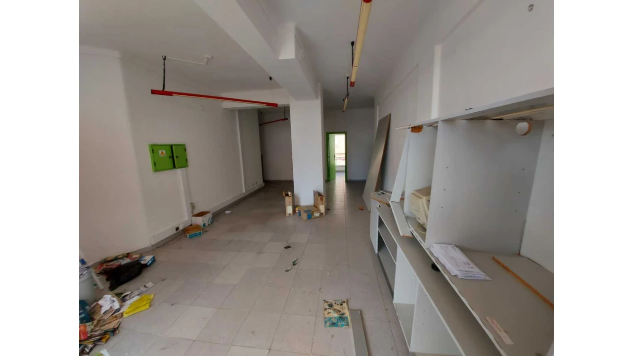 Loja para Venda em Nossa Senhora do Pópulo, Coto e São Gregório Foto 11