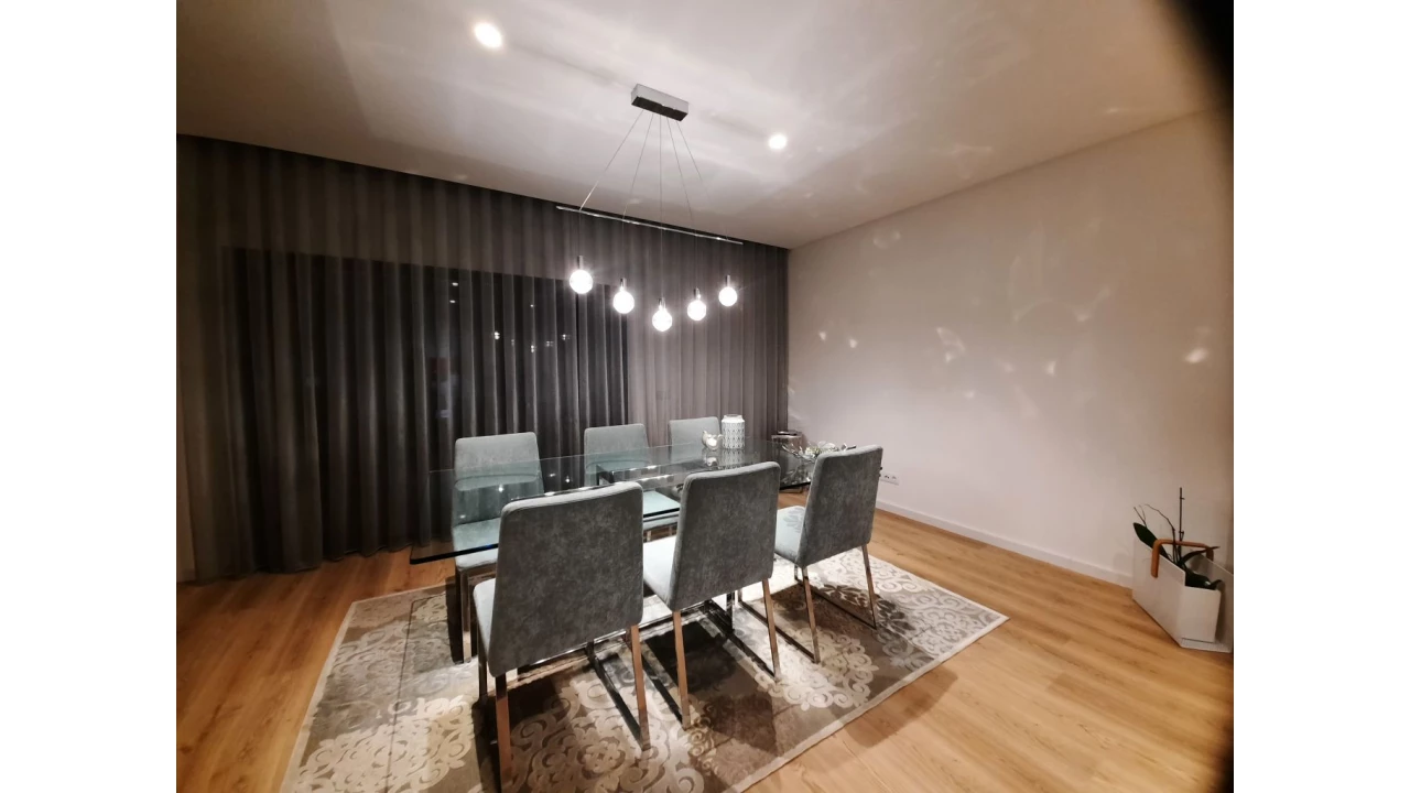 Apartamento T3 para Venda em Leiria, Pousos, Barreira e Cortes Foto 1