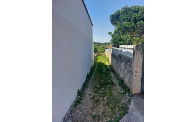 Quinta T0 para Venda em Maceira Foto 10