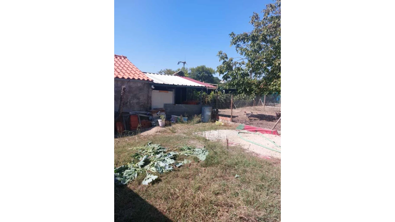 Quinta T0 para Venda em Maceira Foto 1