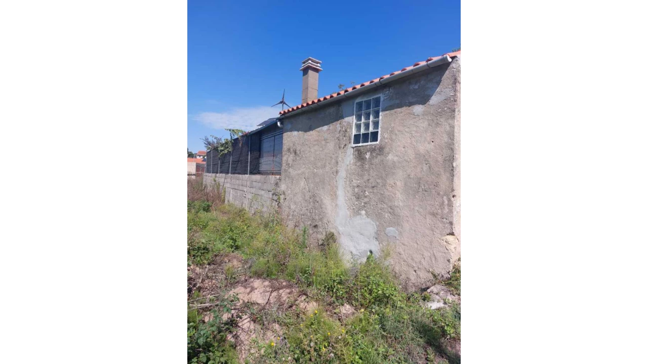 Quinta T0 para Venda em Maceira Foto 5