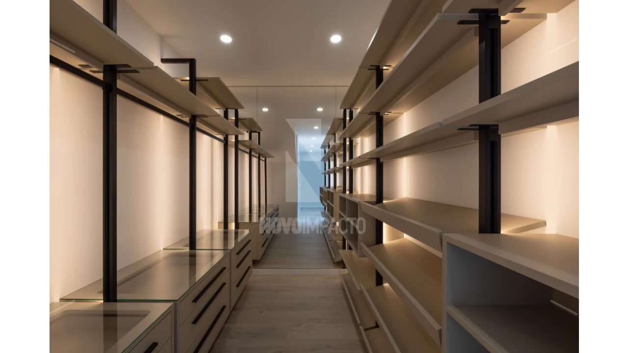 Apartamento T4 para Venda em Alcochete Foto 14