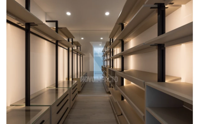 Apartamento T4 para Venda em Alcochete Foto 14