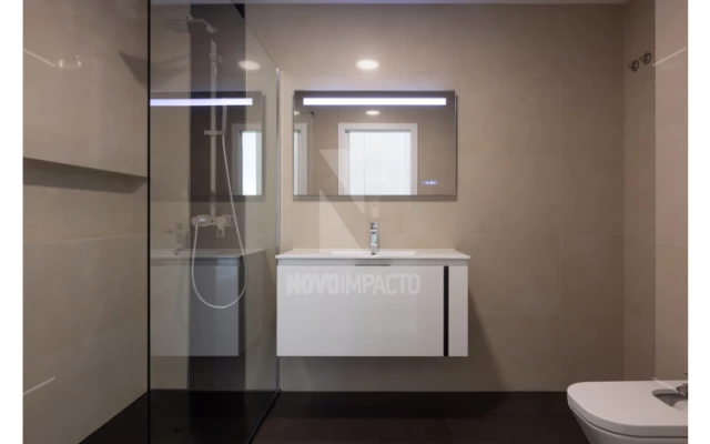 Apartamento T4 para Venda em Alcochete Foto 20