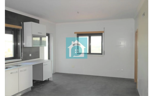 Moradia T4 para Venda em Rio Maior Foto 8