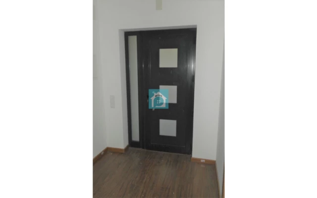 Moradia T4 para Venda em Rio Maior Foto 6