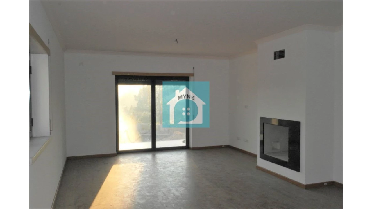 Moradia T4 para Venda em Rio Maior Foto 12
