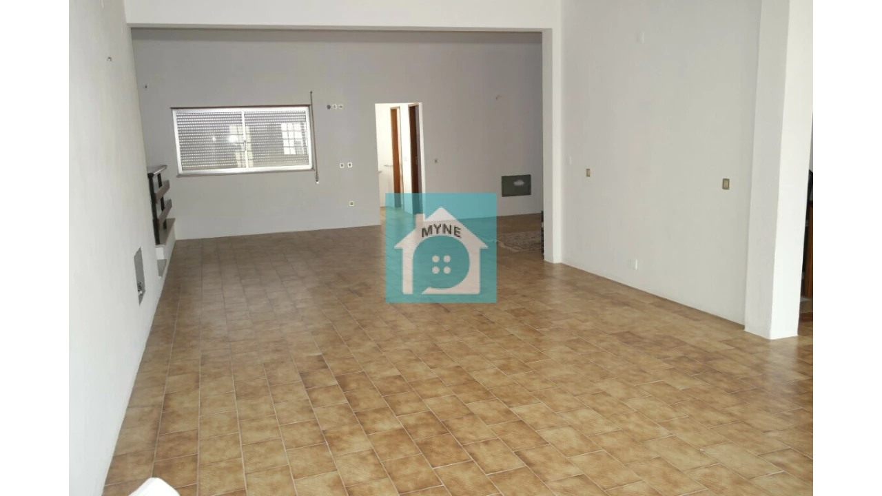 Moradia T3 para Venda em Maiorga Foto 14