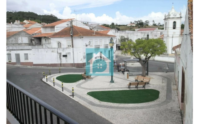 Moradia T3 para Venda em Maiorga Foto 2