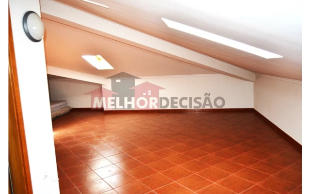 Moradia T4 para Venda em Nossa Sra de Fatima Foto 14