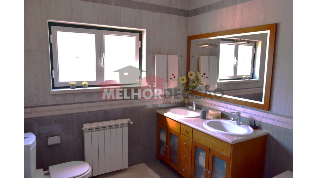 Moradia T4 para Venda em Nossa Sra de Fatima Foto 18